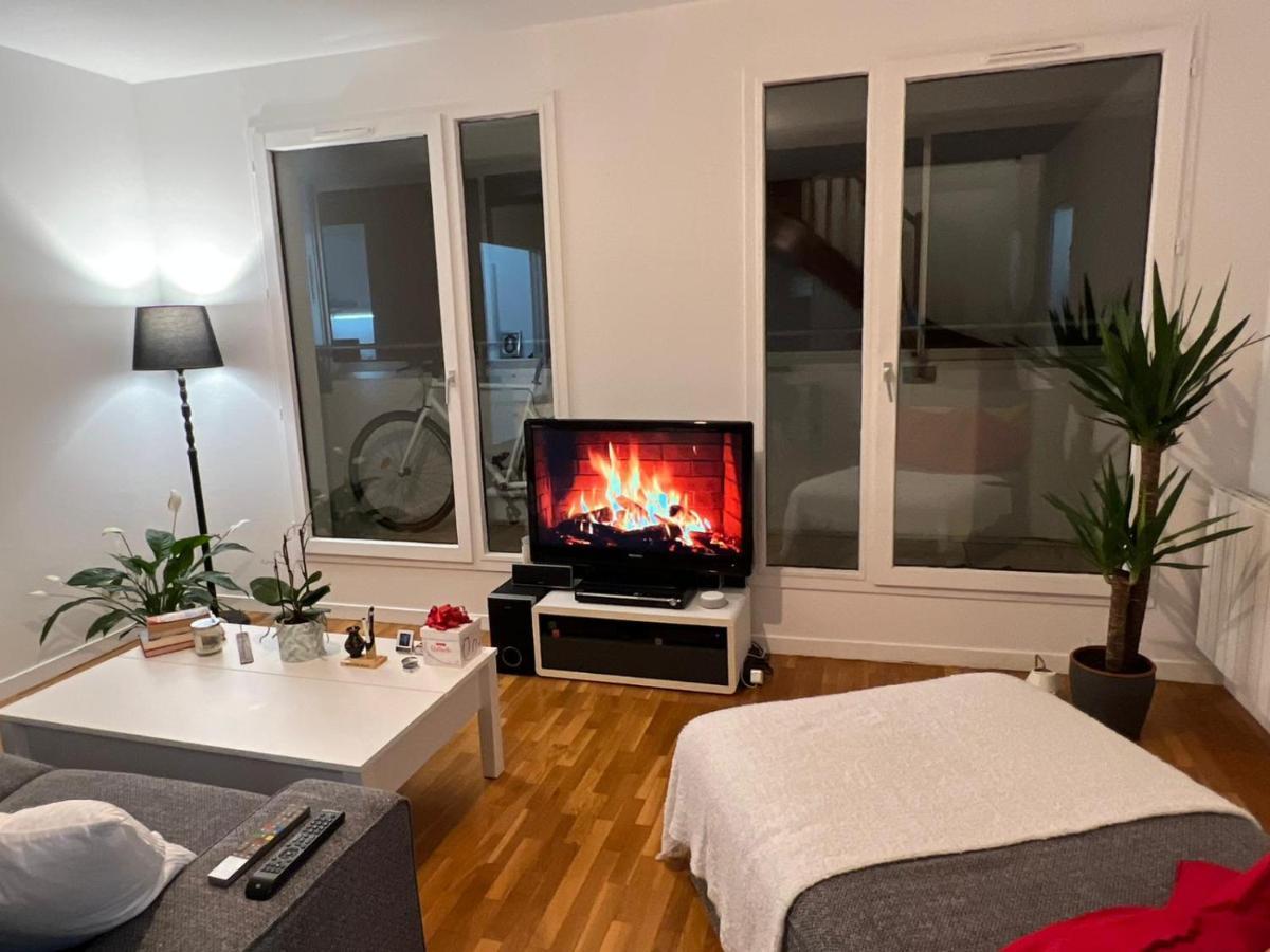 Entire Apartment With Terrace Párizs Kültér fotó